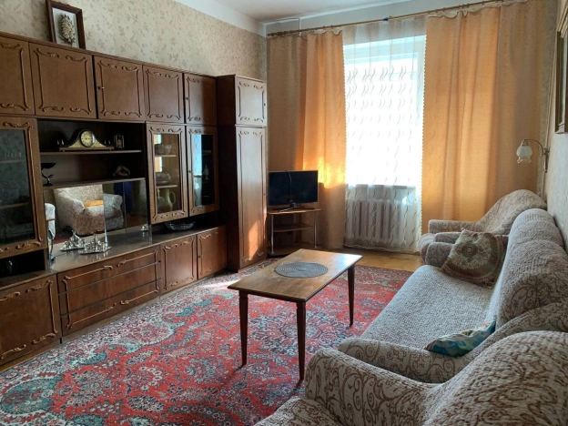 Купить двухкомнатную квартиру у метро Октябрьская в Новосибирске. Вариант № 29922, 5, площадь -  квм, цена 9980000 рублей