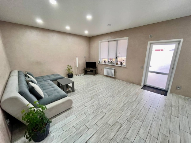 Купить дом в Воронежской области. Вариант № 9566502, 18, площадь -  квм, цена 9100000 рублей