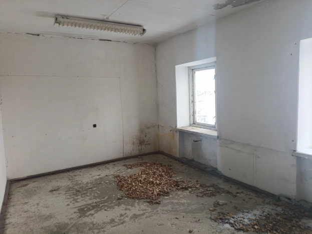 Купить коммерческую недвижимость в Тобольске. Вариант № 3402351, 8, площадь -  квм, цена 11000000 рублей