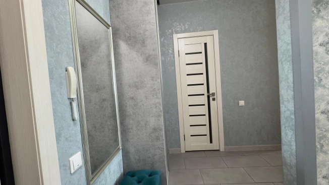 Купить однокомнатную квартиру в Омске. Вариант № 1143595, 10, площадь -  квм, цена 6100000 рублей