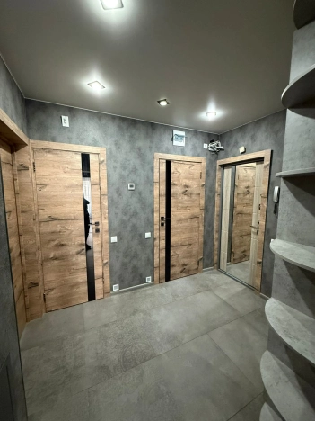 Купить трехкомнатную квартиру в Новосибирске. Вариант № 6148200, 9, площадь -  квм, цена 7200000 рублей