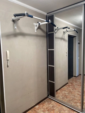 Купить однокомнатную квартиру на улице Шелепихинская набережная в Москве. Вариант № 10000650, 13, площадь -  квм, цена 7400000 рублей