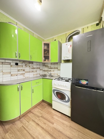 Купить двухкомнатную квартиру в Октябрьском. Вариант № 2156853, 9, площадь -  квм, цена 3370000 рублей