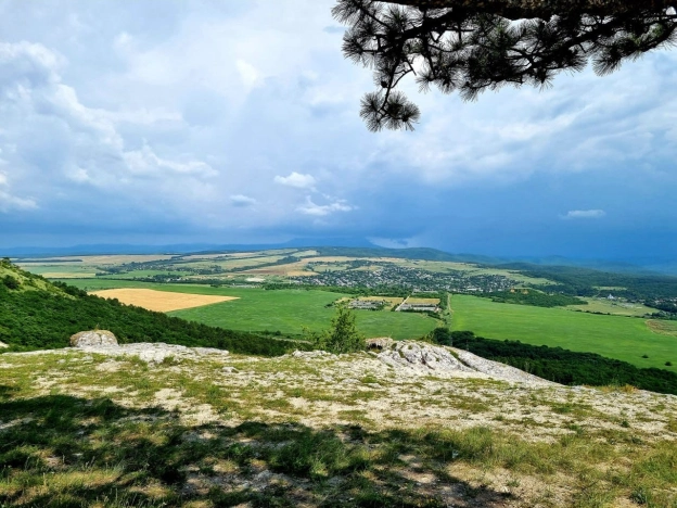 Купить земельный участок в Республике Крым. Вариант № 9820359, 1, площадь -  квм, цена 2500000 рублей