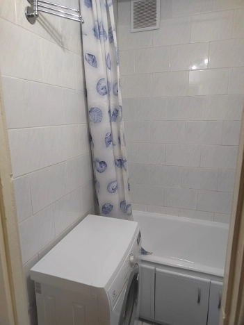 Купить многокомнатную квартиру в Белебее. Вариант № 16274, 5, площадь -  квм, цена 4050000 рублей