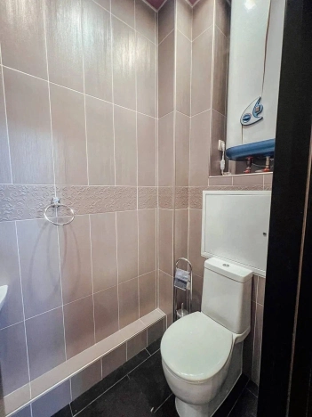 Купить пятикомнатную квартиру в Санкт-Петербурге. Вариант № 57666, 20, площадь -  квм, цена 49000000 рублей