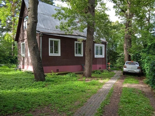 Купить дом в Московской области. Вариант № 10477716, 0, площадь -  квм, цена 9500000 рублей