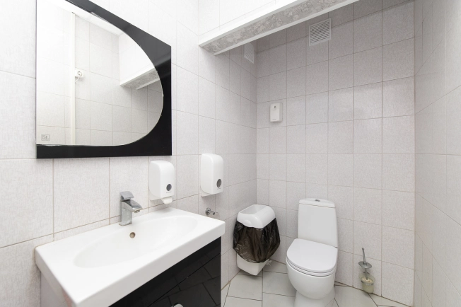 Купить офисы в Магнитогорске. Вариант № 9308629, 28, площадь -  квм, цена 18190000 рублей