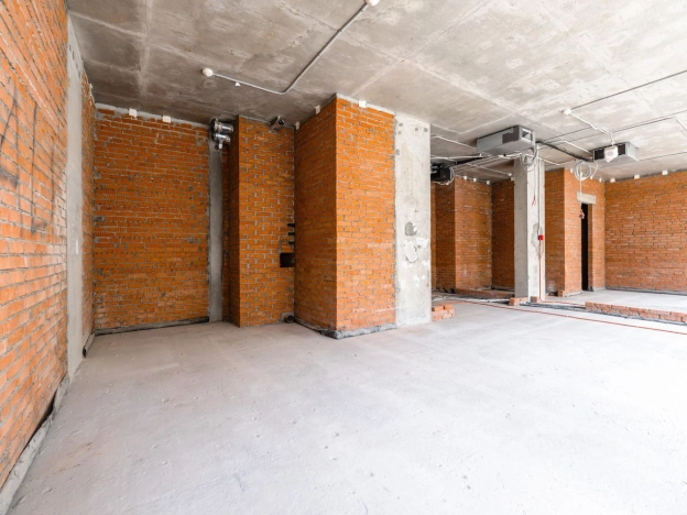 Купить квартиру в Москве. Вариант № 9330076, 4, площадь -  квм, цена 180000000 рублей