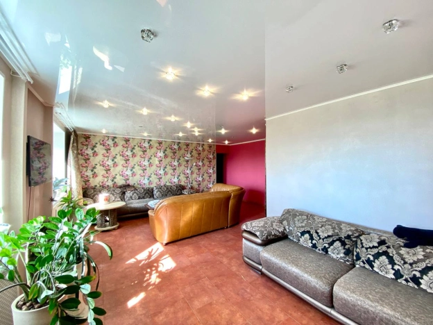 Купить трехкомнатную квартиру в Иванове. Вариант № 57044, 0, площадь -  квм, цена 10500000 рублей