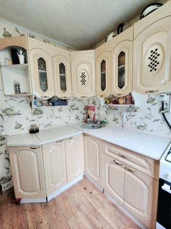 Купить трехкомнатную квартиру в Микрорайоне 2-й, Северо-Западный жилой район в Ижевске. Вариант № 9508535, 0, площадь -  квм, цена 3550000 рублей