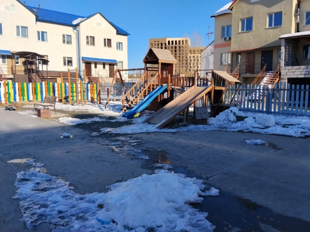 Купить таунхаус в Новосибирске. Вариант № 6644158, 24, площадь -  квм, цена 15600000 рублей