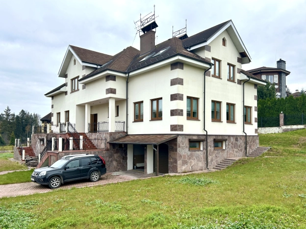 Купить дом в Москве. Вариант № 5270277, 34, площадь -  квм, цена 60000000 рублей