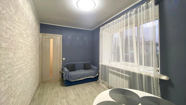 Купить двухкомнатную квартиру в Калужской области. Вариант № 9231396, 3, площадь -  квм, цена 2100000 рублей