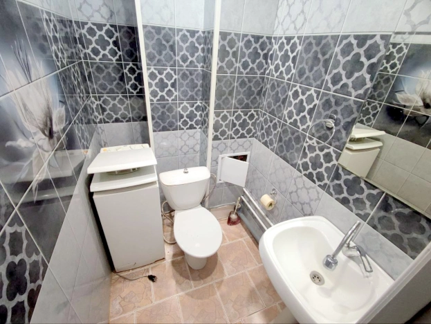 Купить трехкомнатную квартиру в Воронеже. Вариант № 7192914, 7, площадь - квм, цена 7800000 рублей