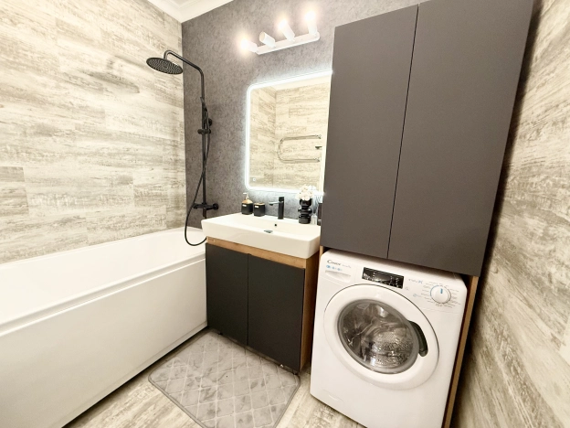 . Вариант № 3205315, 33, площадь - 42.1 квм, цена 23950000 рублей