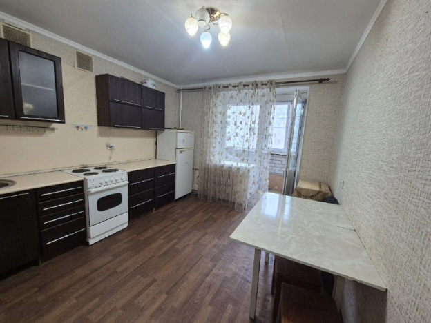 Купить однокомнатную квартиру в Воронеже. Вариант № 9161314, 12, площадь - квм, цена 4940000 рублей