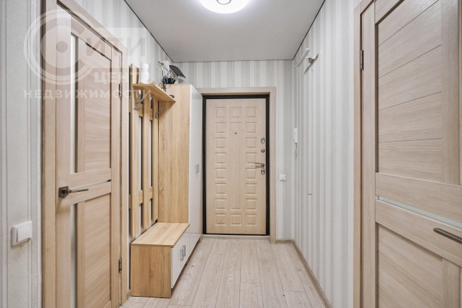 Купить однокомнатную квартиру в Воронеже. Вариант № 7861614, 6, площадь - квм, цена 4699000 рублей