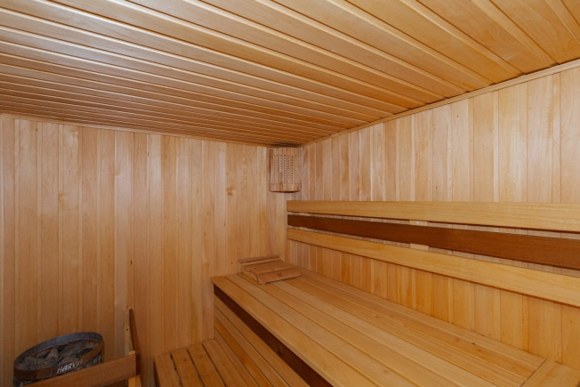 Купить дом на улице Курортная в Ростове-на-Дону. Вариант № 28937, 38, площадь -  квм, цена 99900000 рублей