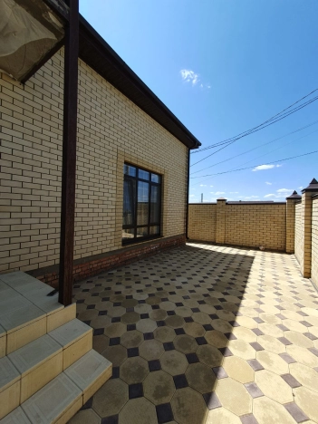 Купить дом на улице Калачинская в Элисте. Вариант № 6420, 2, площадь -  квм, цена 15000000 рублей