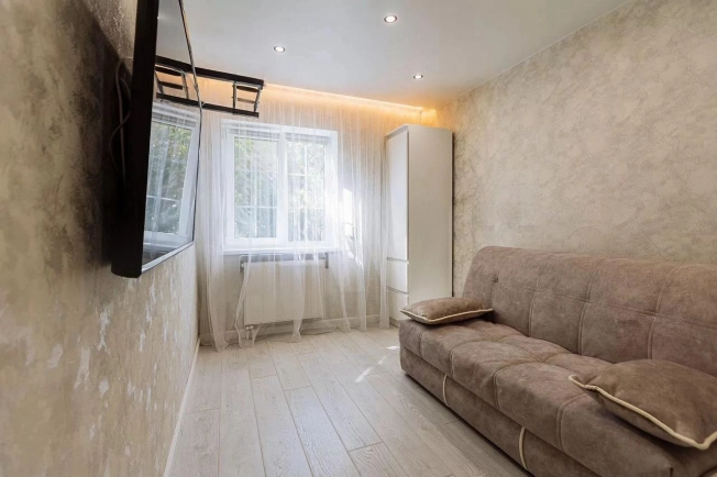 Купить двухкомнатную квартиру в районе Московский в Калининграде. Вариант № 6624270, 4, площадь -  квм, цена 6100000 рублей