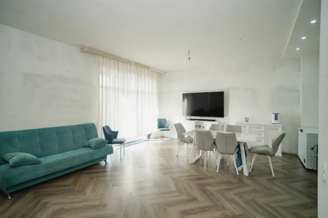 Купить таунхаус в Омске. Вариант № 525910, 1, площадь -  квм, цена 25000000 рублей