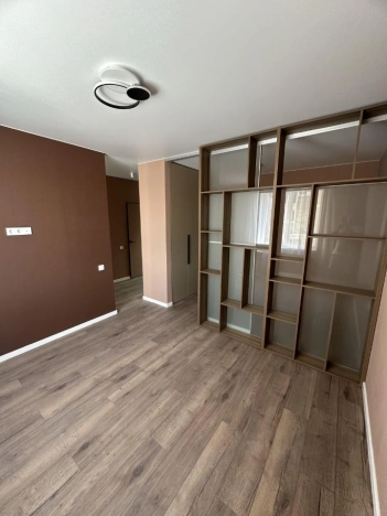 Купить однокомнатную квартиру в районе Кировский в Ростове-на-Дону. Вариант № 27981, 1, площадь -  квм, цена 6800000 рублей