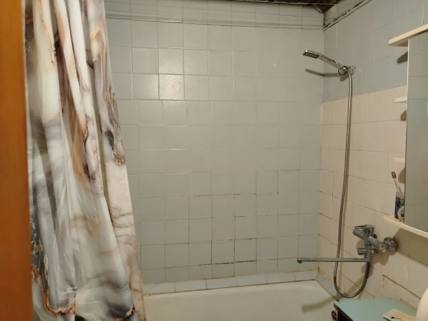 Купить трехкомнатную квартиру на улице Ильи Мухачева в Бийске. Вариант № 28049, 13, площадь -  квм, цена 5750000 рублей