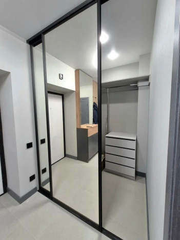 Купить однокомнатную квартиру в Калининградской области. Вариант № 10444397, 8, площадь -  квм, цена 11930000 рублей