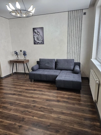 Купить квартиру в Тобольске. Вариант № 9280891, 25, площадь -  квм, цена 4150000 рублей