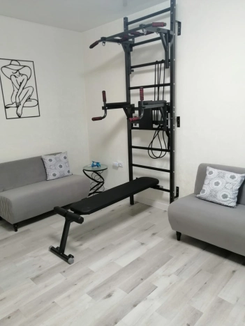 Купить трехкомнатную квартиру на улице Тесла в Новосибирской области. Вариант № 7591648, 3, площадь -  квм, цена 9850000 рублей