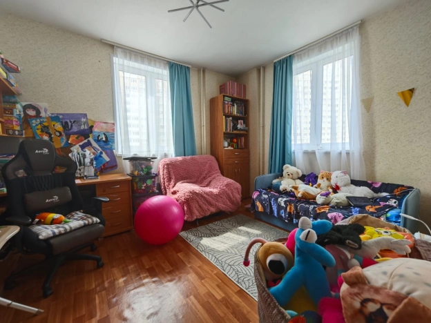 Купить трехкомнатную квартиру в Подольске. Вариант № 6414, 20, площадь -  квм, цена 11400000 рублей