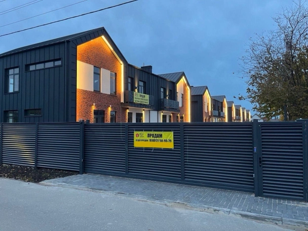 Купить таунхаус в Калининграде. Вариант № 7066, 6, площадь -  квм, цена 14200000 рублей