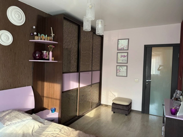 Купить квартиру на улице Красноармейская в Чите. Вариант № 784466, 3, площадь -  квм, цена 11000000 рублей