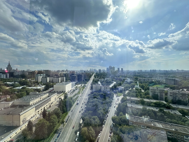 Купить квартиру в районе Раменки в Москве. Вариант № 60266, 39, площадь - квм, цена 140000000.0000 рублей