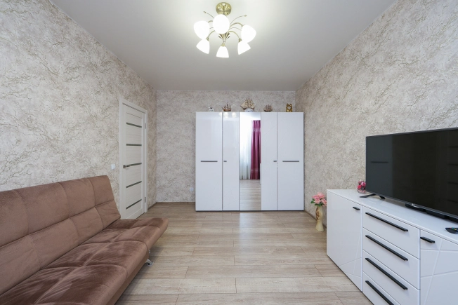 Купить двухкомнатную квартиру в районе Московский в Калининграде. Вариант № 53869, 3, площадь -  квм, цена 7100000 рублей