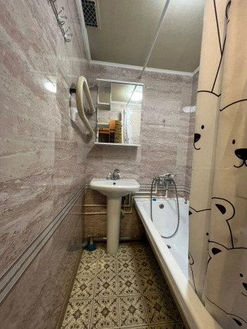 Купить двухкомнатную квартиру на улице Любучанский переулок в Москве. Вариант № 10236381, 8, площадь - квм, цена 5950000 рублей