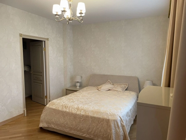 Купить таунхаус в Москве. Вариант № 459808, 7, площадь -  квм, цена 70000000 рублей