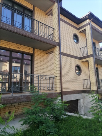 Купить двухкомнатную квартиру на улице 20-летия Октября в Воронеже. Вариант № 1271709, 0, площадь - квм, цена 8000000 рублей