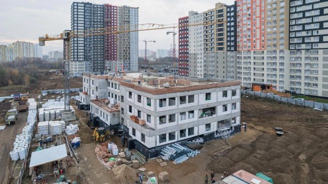 Купить однокомнатную квартиру в новостройках на улице Проектируемый проезд № 6415 в Москве. Вариант № 9207, 3, площадь - квм, цена 5200000 рублей