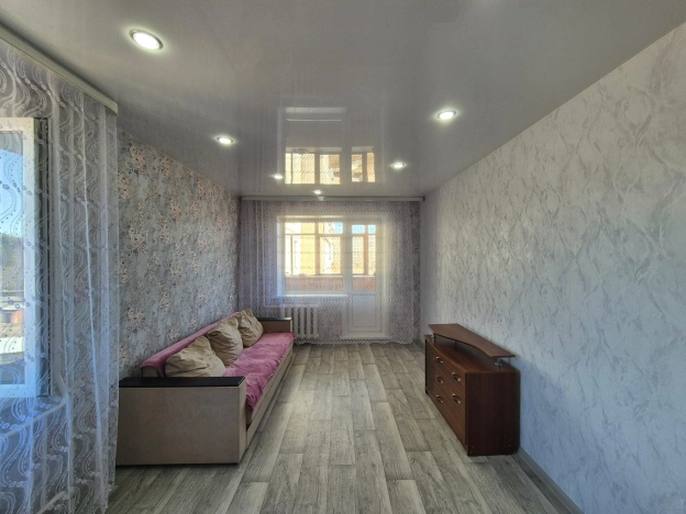 Купить трехкомнатную квартиру в Сыктывкаре. Вариант № 29171, 4, площадь -  квм, цена 5420000 рублей