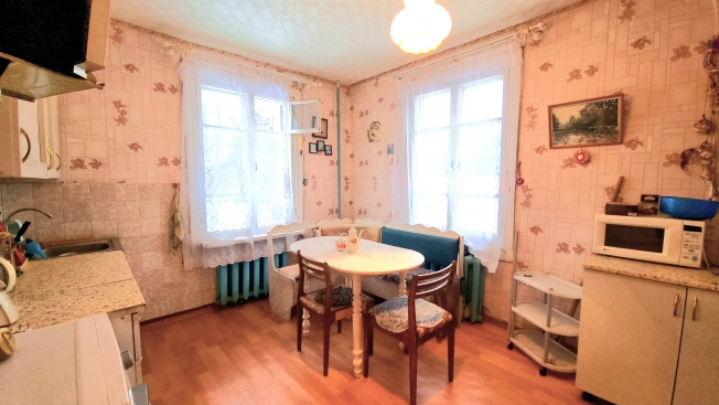 Купить многокомнатную квартиру в Архангельской области. Вариант № 10012483, 0, площадь -  квм, цена 3500000 рублей