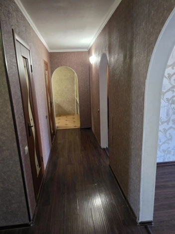 Купить трехкомнатную квартиру в Новосибирской области. Вариант № 10411080, 12, площадь -  квм, цена 7000000 рублей