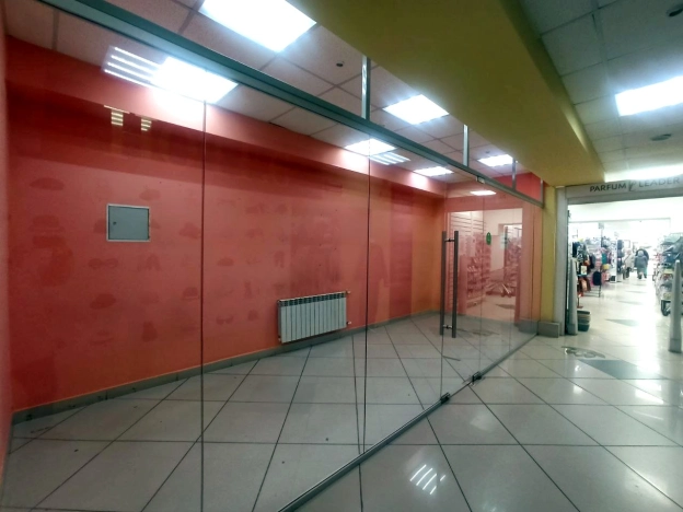 Снять коммерческую недвижимость в Омске. Вариант № 9108724, 1, площадь -  квм, цена 14000 рублей