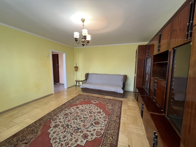 Купить однокомнатную квартиру в Ростовской области. Вариант № 52123, 3, площадь -  квм, цена 4000000 рублей