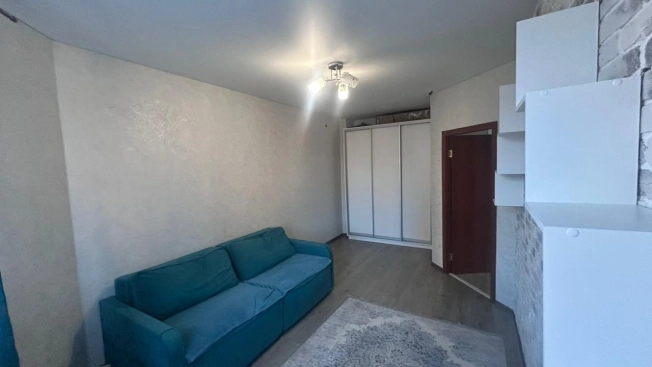 Купить однокомнатную квартиру на улице имени Старшего Лейтенанта Токарева в Волгограде. Вариант № 6149236, 1, площадь -  квм, цена 4500000 рублей