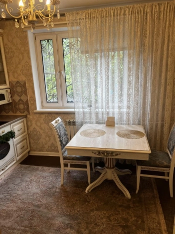 Купить квартиру в Москве. Вариант № 3467609, 14, площадь -  квм, цена 27100000.0000 рублей