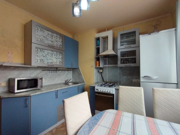 Купить квартиру на вторичке в Уфе. Вариант № 6928308, 1, площадь -  квм, цена 6640000 рублей