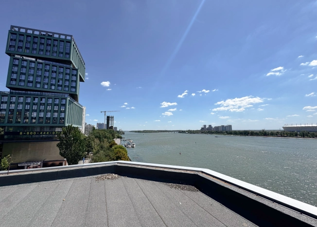 Снять коммерческую недвижимость в Ростове-на-Дону. Вариант № 990576, 12, площадь -  квм, цена 1760000 рублей