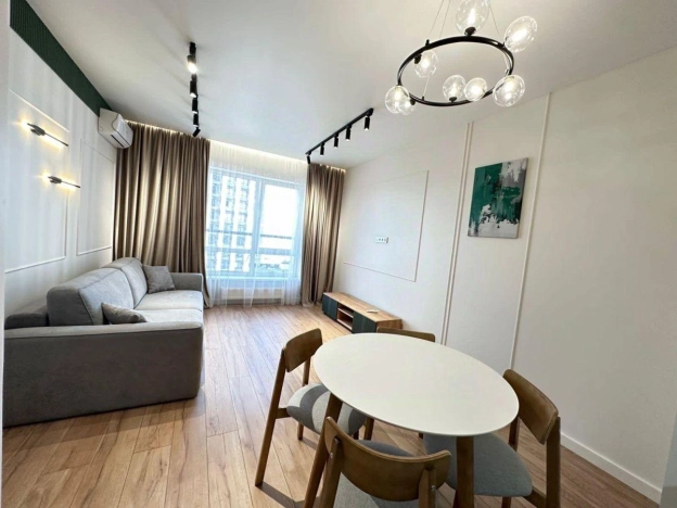 Купить квартиру в Москве. Вариант № 9234853, 4, площадь - квм, цена 23200000 рублей